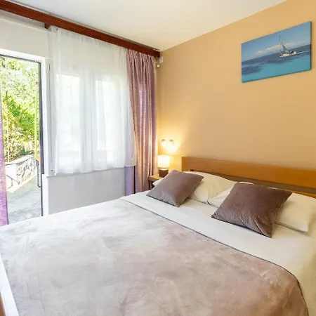 Family-Friendly House With Hot Tub Prizba, Korcula - 15468 Dom wakacyjny *