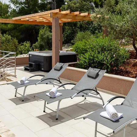 Family Friendly House With A Parking Space Prizba, Korcula - 15468 Holiday home