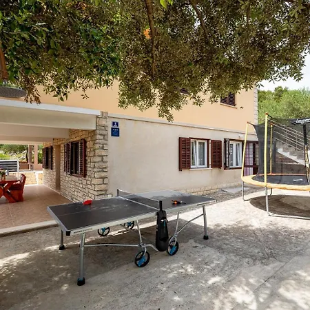 Hébergement de vacances Family Friendly House With A Parking Space Prizba, Korcula - 15468 Prižba