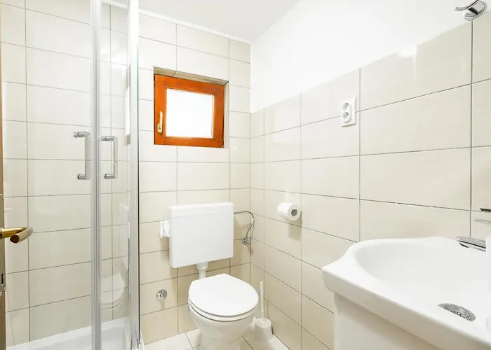 Family Friendly House With A Parking Space Prizba, Korcula - 15468 度假居 普瑞兹巴