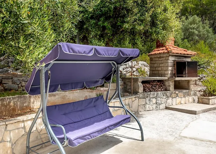 Family Friendly House With A Parking Space Prizba, Korcula - 15468